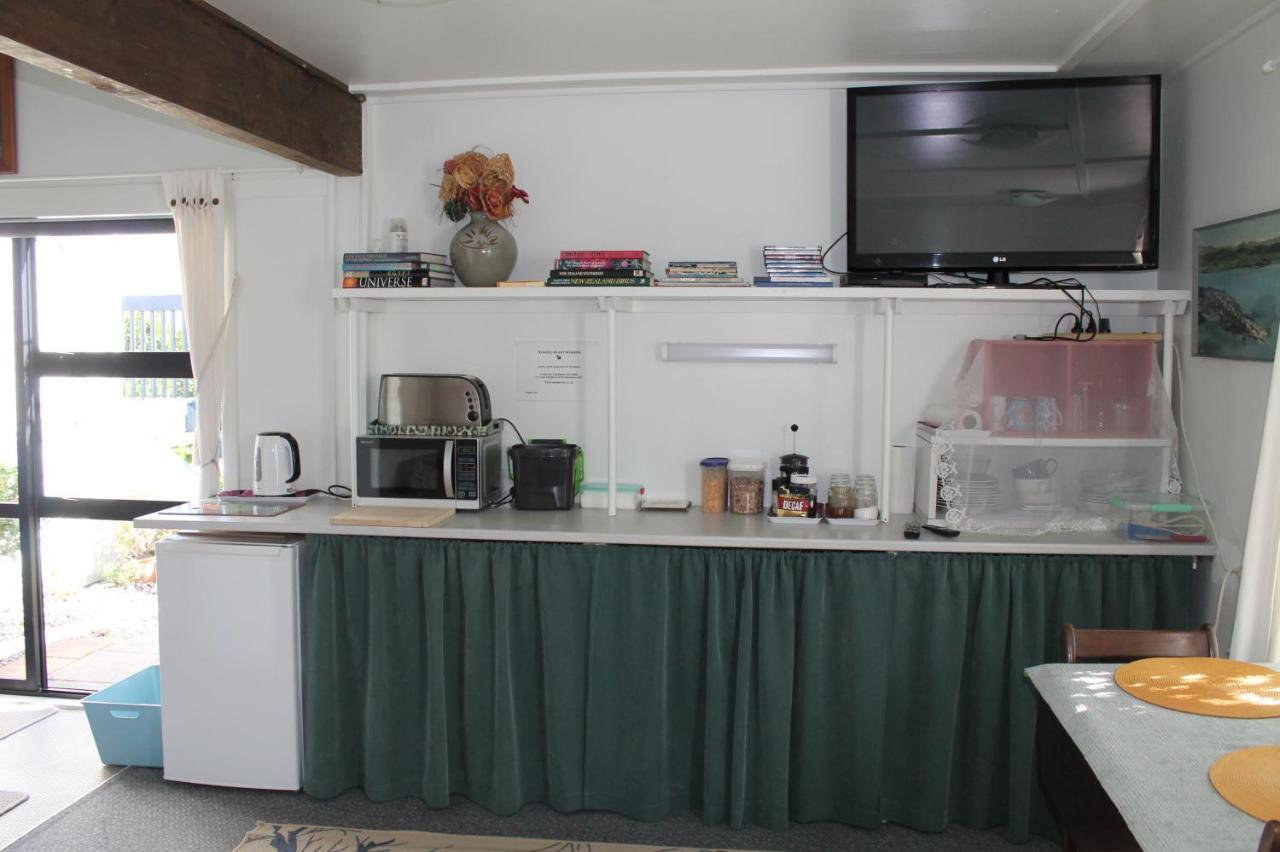 Brockies B N B Bed and Breakfast Rawene Exterior foto